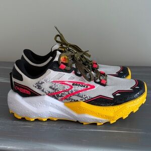 Brooks Caldera Trail Shoes in Yellow and Black